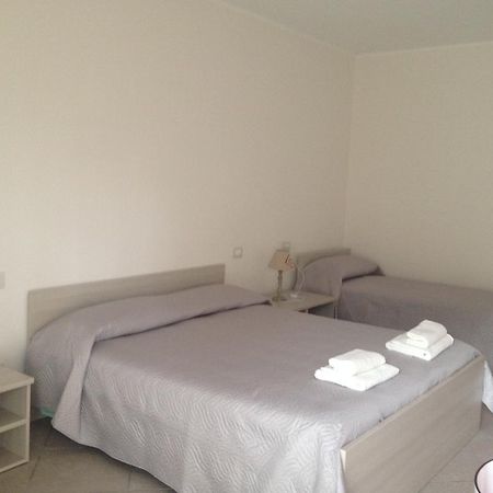 佩斯基耶拉德加达Casa Armonia公寓 外观 照片